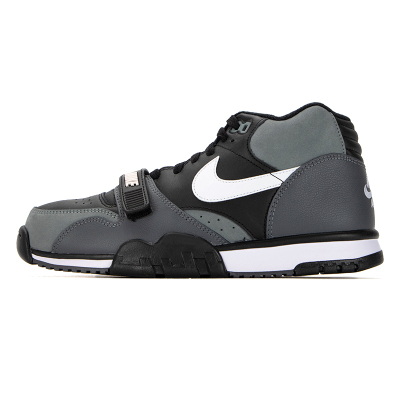 耐克男鞋魔术贴芝加哥篮球鞋