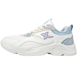 特步女鞋加绒棉鞋冬季皮面防水加厚保暖休闲鞋老爹鞋子女款运动鞋