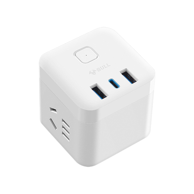 既是插座，又是充电器，20/30W