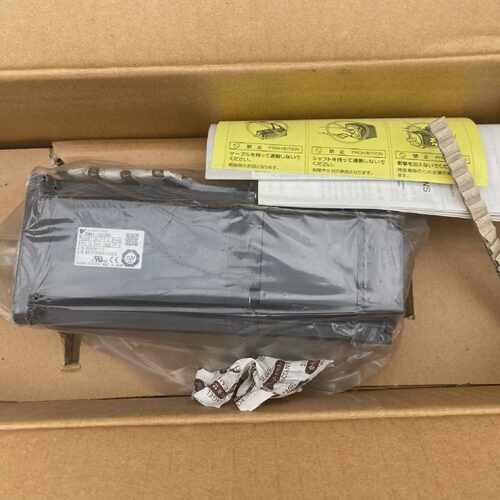 Yaskawa SGMAV10A3A6C 0G040973 1000W 200V 7.4A 3.18NM 3000Min