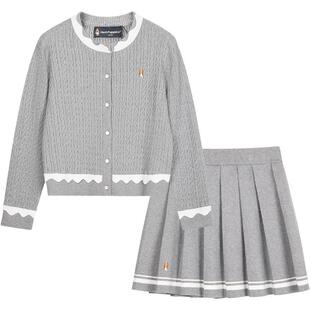 暇步士童装女童喜庆红色针织套裙2025秋冬新款线衣开衫儿童百褶裙