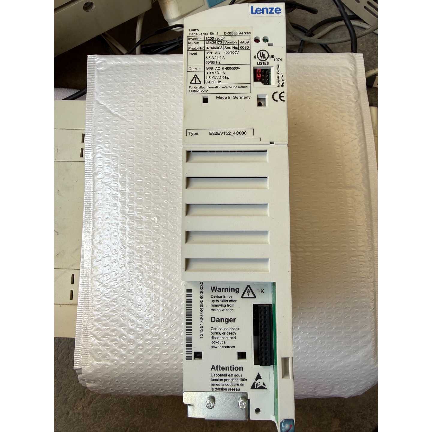 【议价-可维修】 变频器 E82EV152-4C000 1.5KW 380V/二手均有货