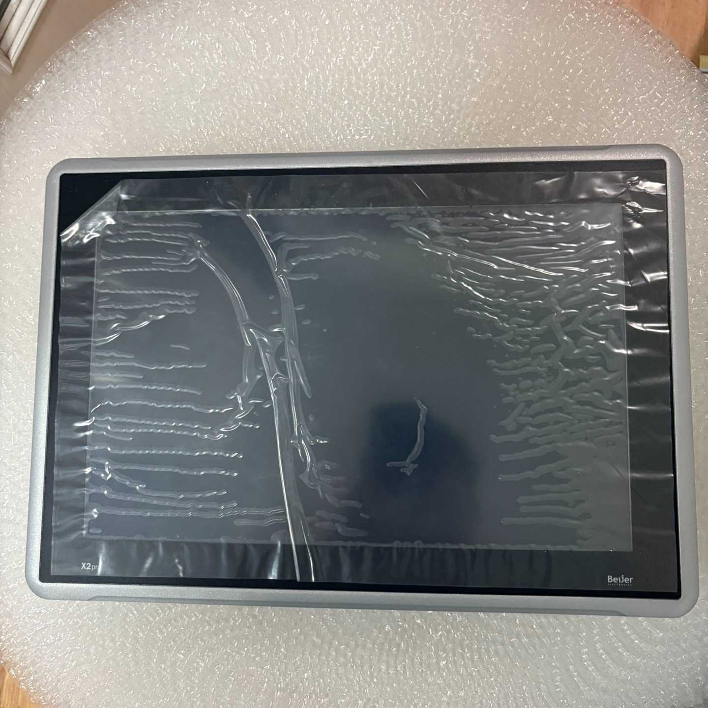 X2pro15-B2全新beijer触摸屏裸机包好用包装没有 - 实物图