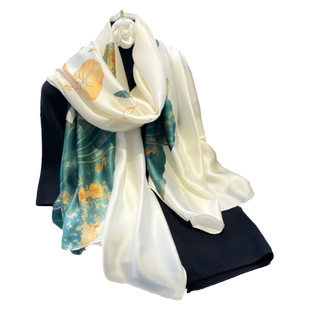 大丝巾女长纱巾春秋冬季护颈围脖子中年妈妈礼物披肩两用薄款围巾