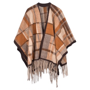 网红披肩格子外套女斗篷春秋季外搭慵懒风高端韩版仿羊绒保暖流苏