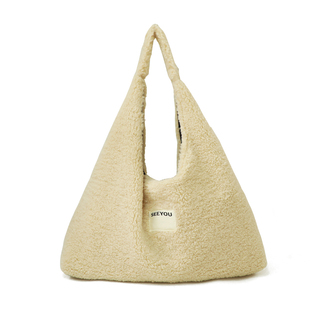 十七家韩系软糯毛绒秋冬大容量托特包包女慵懒风日常通勤单肩包