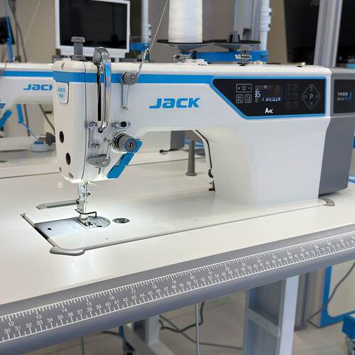 jack杰克A4C缝纫机平缝机工业用家用多功能衣车服装电脑电动平车