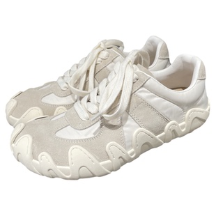 欧洲站2026春款真皮女鞋百搭休闲磨砂皮织布耐磨防滑平底运动鞋