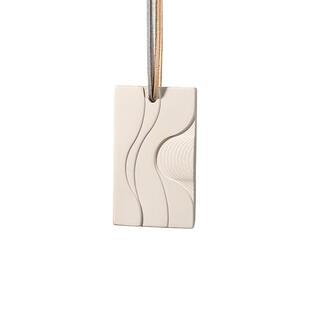 衣柜小众设计感香薰挂片车用石膏扩香石车载香氛挂件香片持久留香