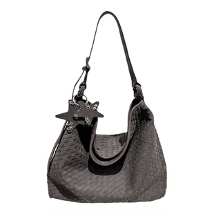 慵懒风托特包手提编织包女2025冬新款大容量通勤百搭单肩腋下包包