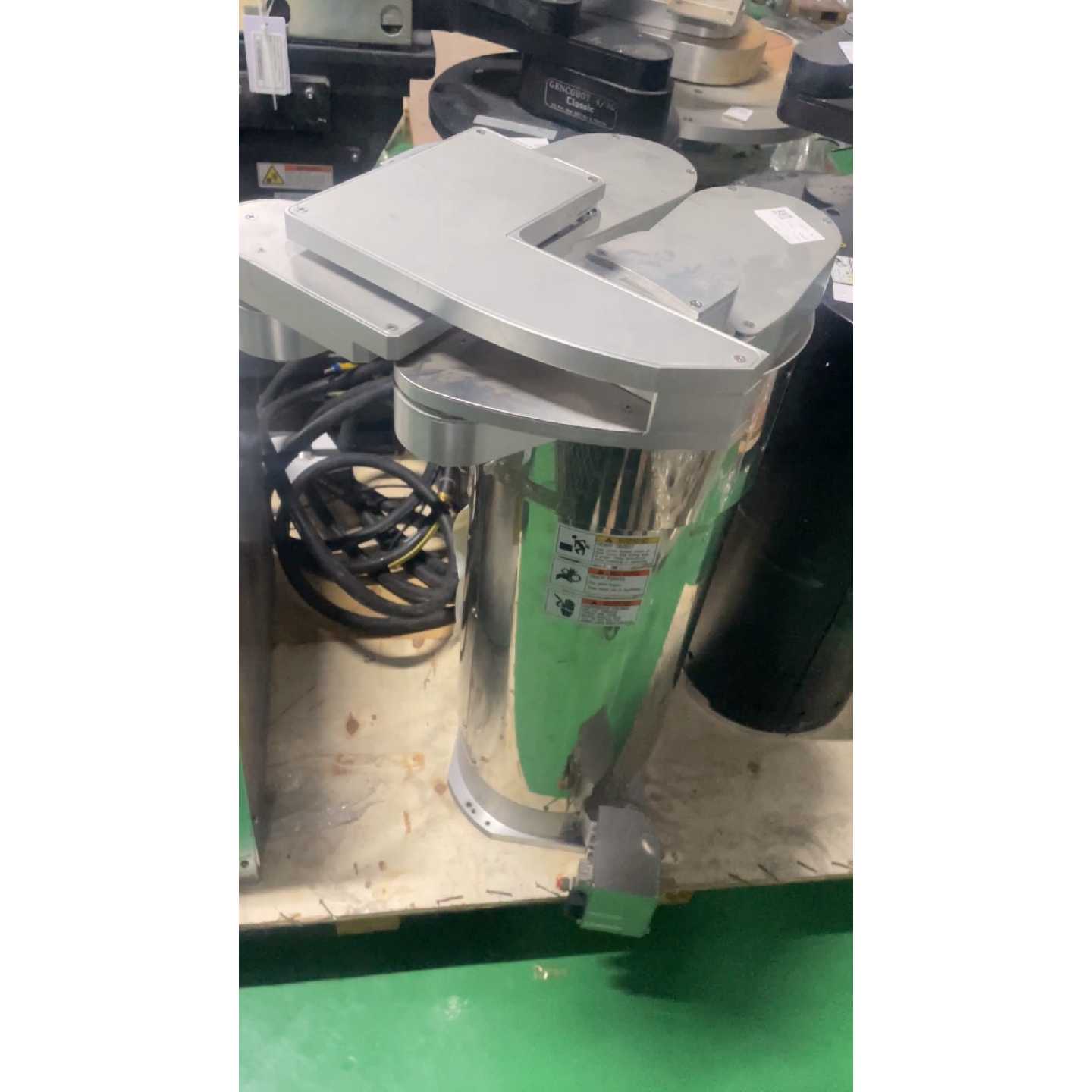 【请询价】Yaskawa晶圆搬运机械手臂型号XURC3500