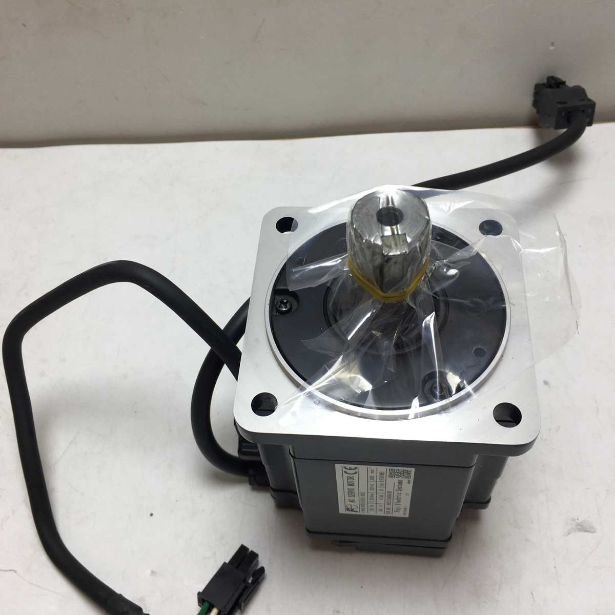 伺服电机驱动器套装GYB751D7-RC2/RYH751F6-VV2(401W/201W)