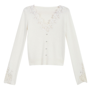 YINER音儿专选2026春季新款优雅V领蕾丝花边钉珠装饰针织衫套头