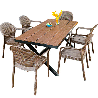 莫家简约休闲仿藤桌椅