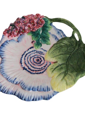 复古陶瓷釉下彩浮雕花瓶礼物