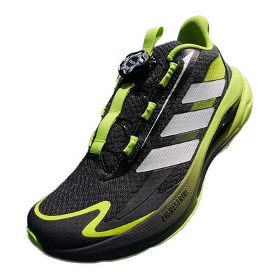 闪电镖阿迪达斯大童超轻跑步鞋