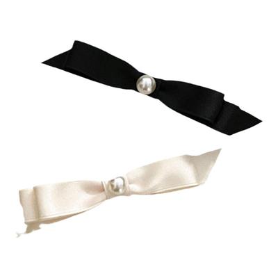 简约立体珍珠缎面蝴蝶结边夹