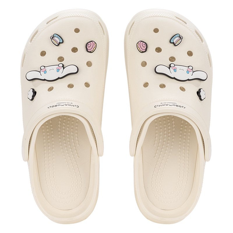 MINISO名创优品三丽鸥联名洞洞鞋