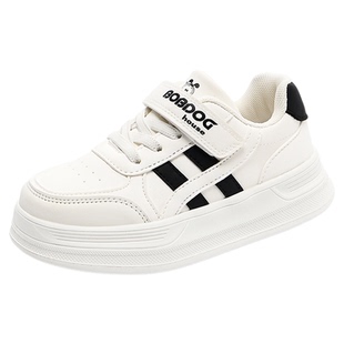 巴布豆童鞋儿童小白鞋2026新款秋冬款皮面防水白鞋男童白色运动鞋