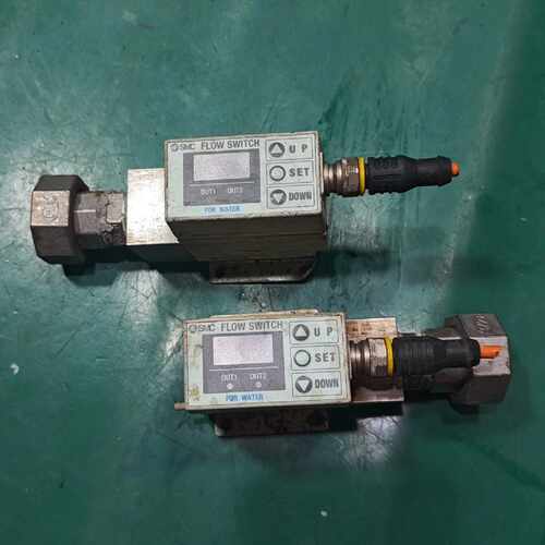 议价SMC流量开关PF2W720-F04-67维修
