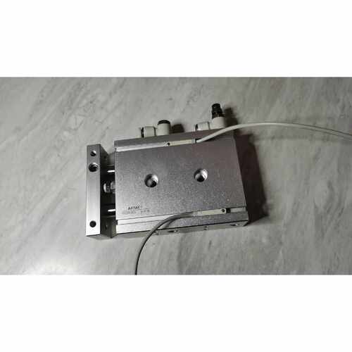 议价成色不错的AIRTAC亚德客双轴双杆气缸型号TR25X3适用