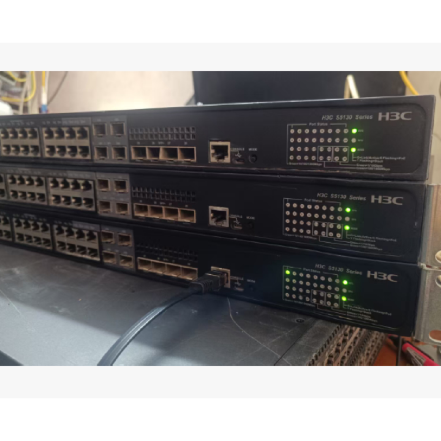 议价二手华三S5130S-28S-HPWR-EI 24千兆PEO4万兆光口网管交换机