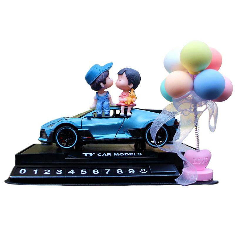 汽车摆件车载卡通情侣饰品车内中控台玩偶合金跑车模型高档可爱