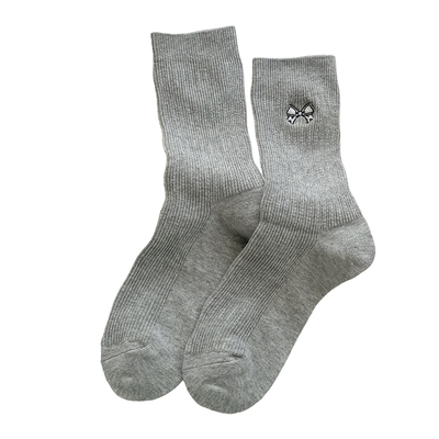 日系蝴蝶结双针吸汗不勒脚中筒袜