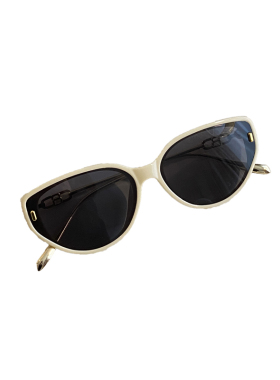 2025新款黑框猫眼墨镜女夏季