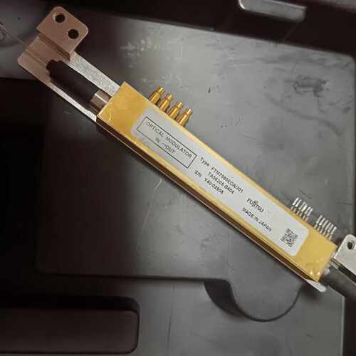 询价40G强度调制器FTM7938EDA301光纤调制器
