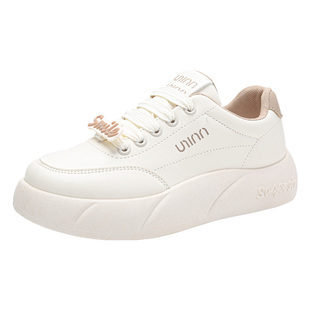 初中生潮流鞋女34小码秋季皮面防滑板鞋新款高中生休闲百搭运动鞋