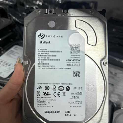 希捷4TB监控硬盘 SkyHawk ST4000VX005议价