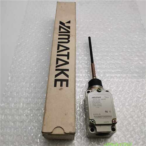 议价8LS3-JS YAMATAKE山武 行程开关 限位开关 现货 实物图