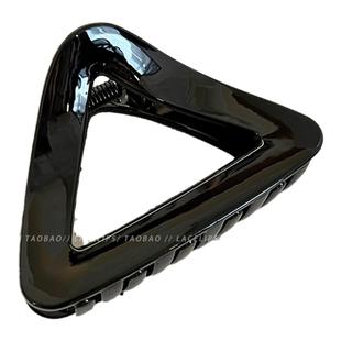 简约三角形头发抓夹秋日高马尾鲨鱼夹发夹女后脑勺2026新夹子发饰