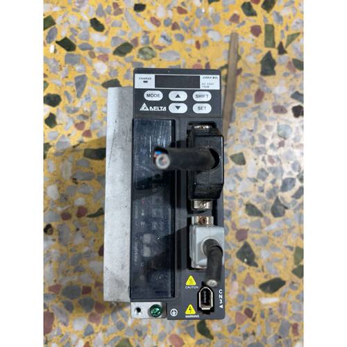 ASD-B2L-0721-B 台达 驱动器750W，拆机