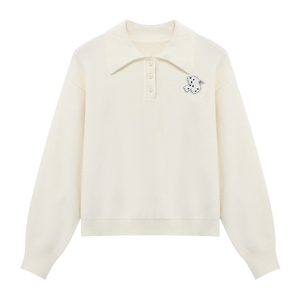 Basic House/百家好韩版polo领纽扣毛衣新款卡通刺绣落肩内搭上衣