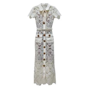 奶油色水溶蕾丝法式复古领结短袖翻领连衣裙女富家千金高级感长裙