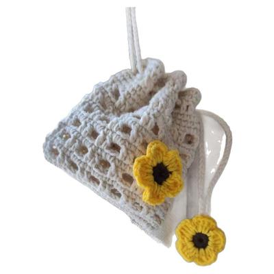 成品手工钩针编织镂空花朵束口包