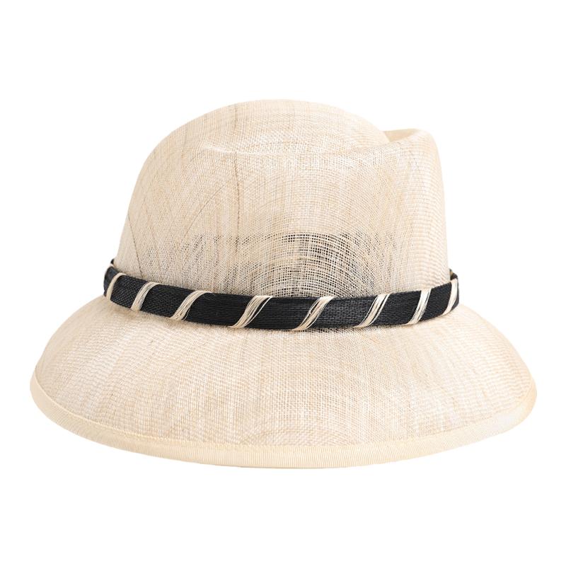 草帽女新款复古优雅麻纱小礼帽夏季薄款透气草编遮阳帽时尚防晒帽