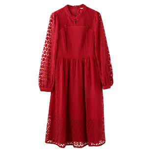 阿依莲气质秋2026春季新年礼服蕾丝连衣裙别致遮肉显瘦长裙子女装