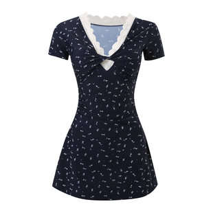 分体泳衣女大码蕾丝碎花微胖女孩遮肉裙式遮肚子绝美泡温泉游泳衣