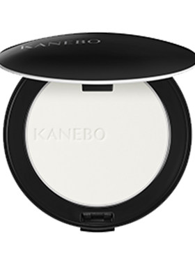 Kanebo佳丽宝晶透柔光蜜粉饼轻盈透明感长效柔焦自然持妆定妆