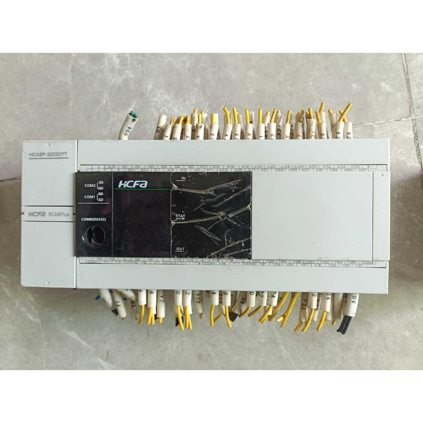 询价禾川PLC 型号HCA8P-32X32YT 实物图