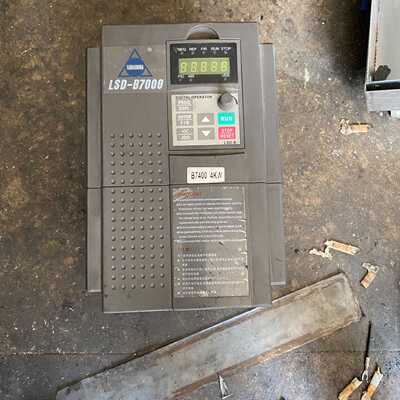 议价Lingshida Inverter Model LsdB7400 4Kw Original Disassemb