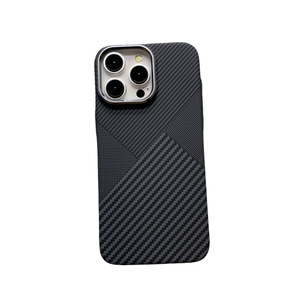 几何图形碳纤维纹适用iPhone15proMax手机壳磁吸充电苹果14proMax保护壳13proMax硬壳凯夫拉纹浮雕手感超薄男