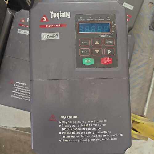询誉强变频器4KW，YQ3000V7-4004G/5R5P，有
