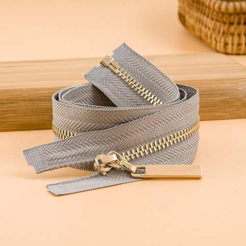 3号金属拉链服饰服装辅料拉链彩色锁号自拉链尾开铜现货3拉链齿