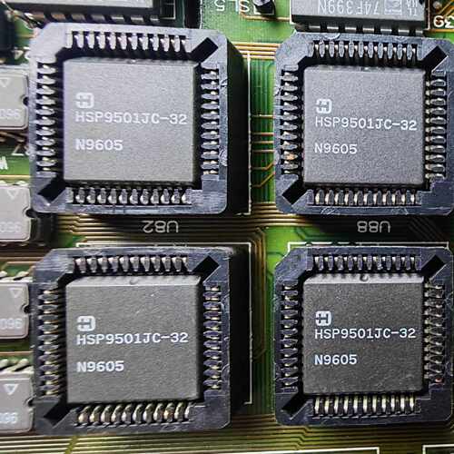 【询价】HSP9501JC-32  PLCC-44 视频接口芯片适用