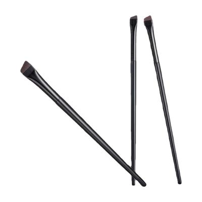 刀锋眼线刷斜角眼睑下至卧蚕化妆