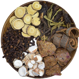 钓鱼中药材泡酒小药窝料饵料底窝阿魏专用甘松丁香山奈钓鱼六君子